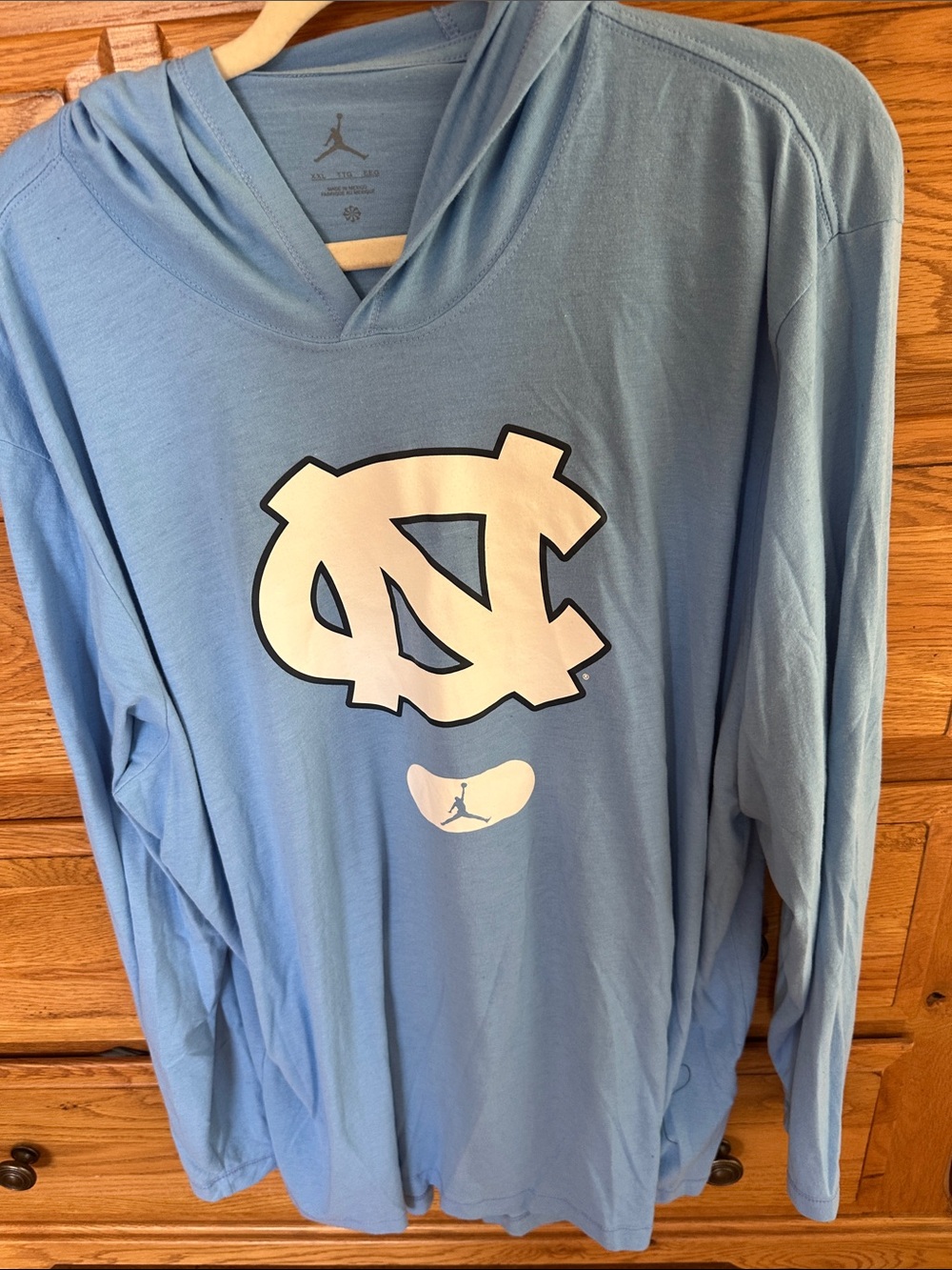 Nike Carolina Blue Men's  Hooded T shirt with White UNC Logo